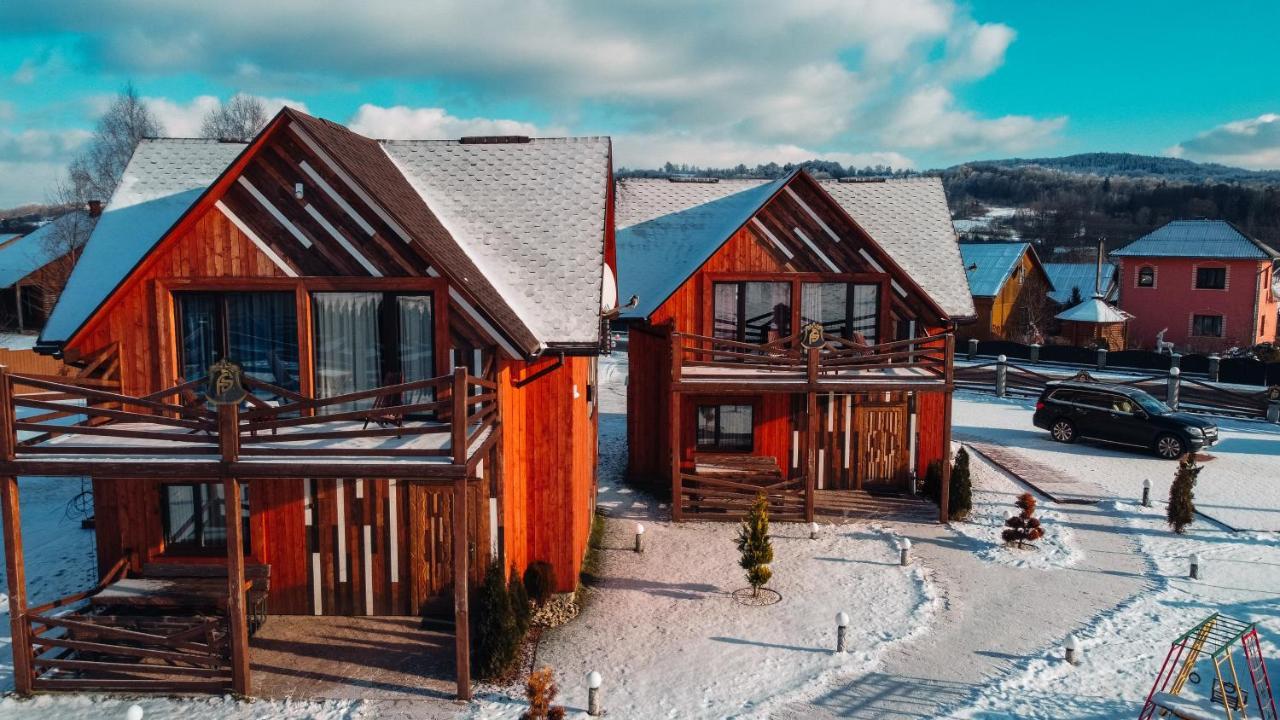 Hotel Four Seasons In Carpathians à Myhove Extérieur photo
