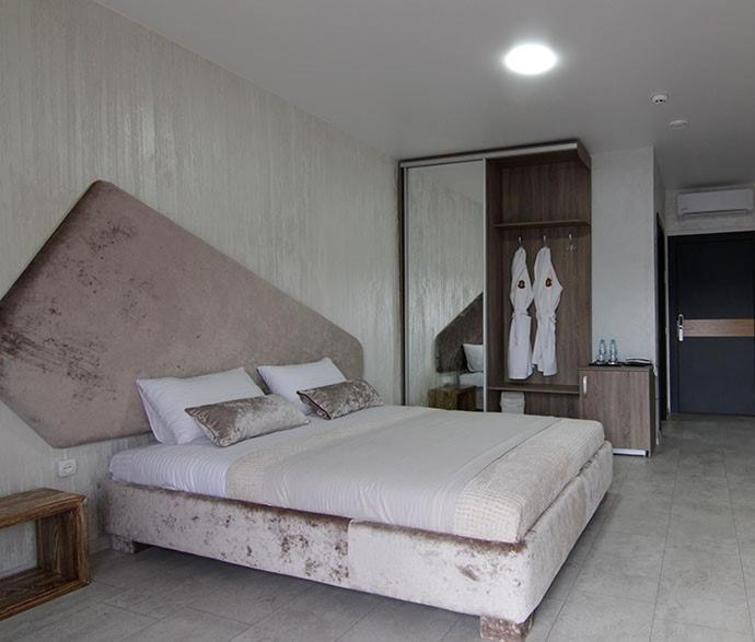 Hotel Four Seasons In Carpathians à Myhove Extérieur photo