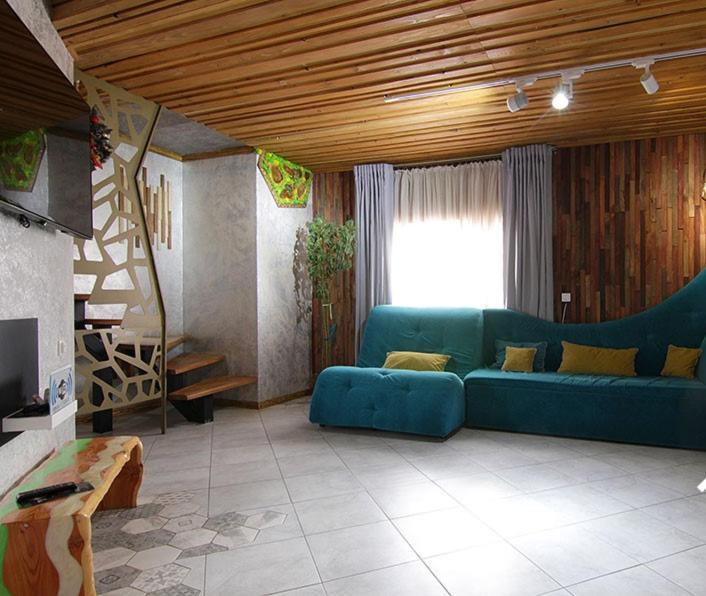 Hotel Four Seasons In Carpathians à Myhove Extérieur photo